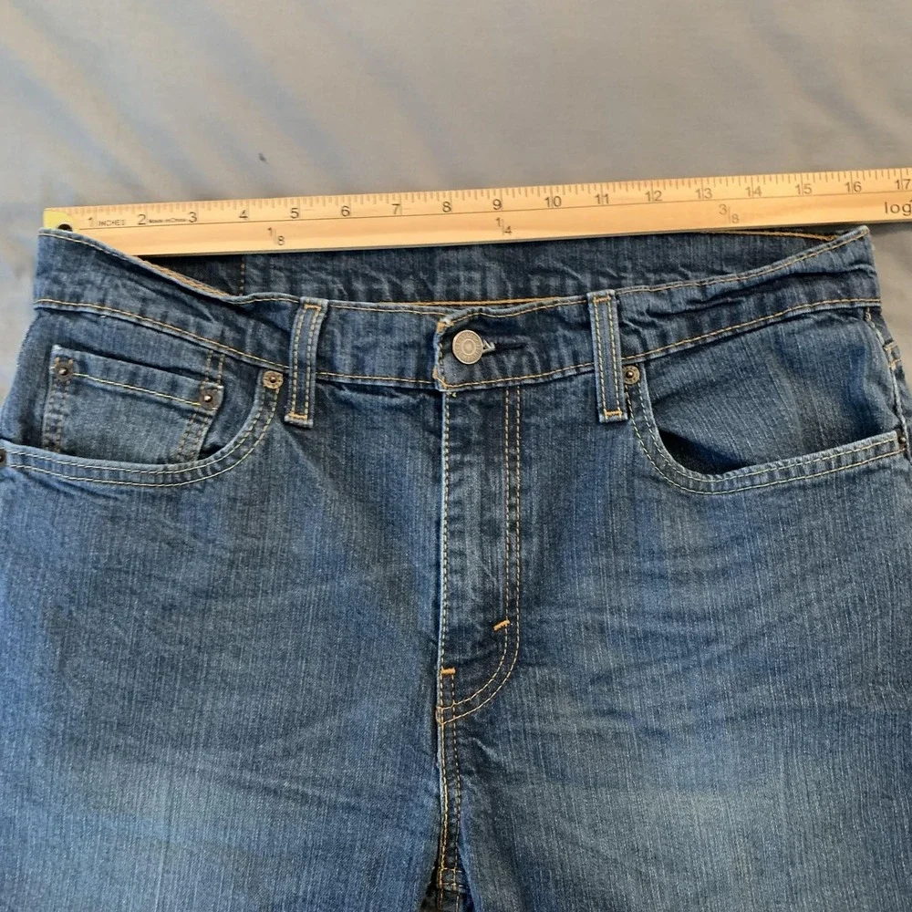 Levis 502 Jeans Mens Mid Rise 33x32 (35x30) Medium Blue Tapered‎ Stretch Denim